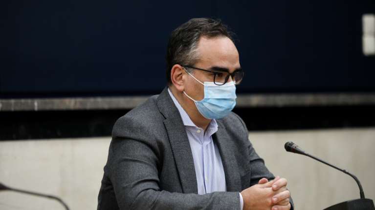 Κορονοϊός-Κοντοζαμάνης:  Έχουμε ακόμα διαθεσιμότητα  σε ΜΕΘ - Ποιο είναι το σχεδιο έκτακτης ανάγκης