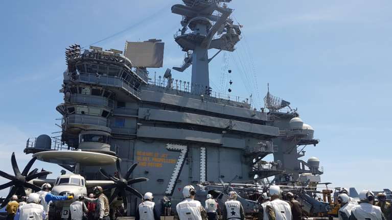 Έφτασαν τα 1.000 τα κρούσματα κορονοϊού στο αεροπλανοφόρο Ρούζβελτ