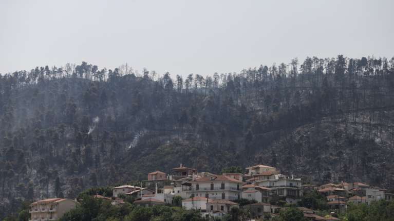 Προειδοποίηση Meteo για ισχυρές βροχές στη Βόρεια Εύβοια κατά τη διάρκεια της νύχτας