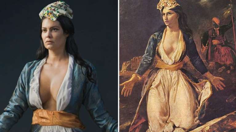 Μαρία Κορινθίου: Ποζάρει σαν &quot;Ελλάδα στα ερείπια του Μεσολογγίου&quot; του Ντελακρουά