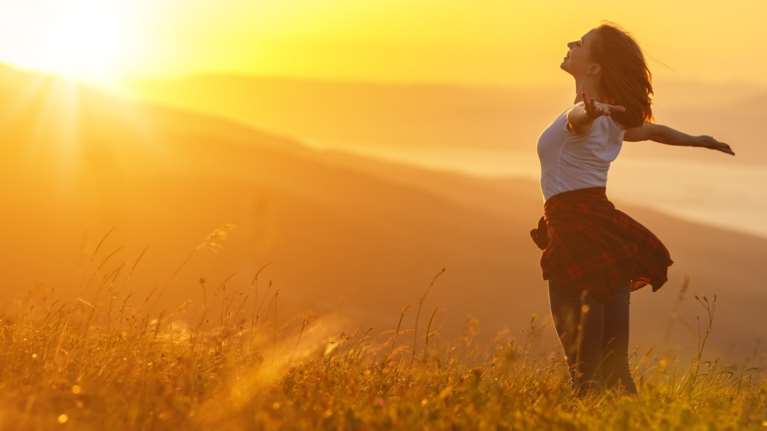 Έλλειψη βιταμίνης D: Τα βασικά της συμπτώματα