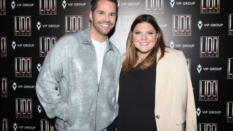 Δανάη Μπάρκα: Οι θηλυκές της γόβες είναι δημιουργία ελληνικού brand και το τέλειο staple για κάθε γυναικεία γκαρνταρόμπα