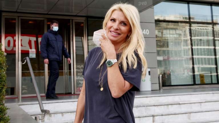 Μεγαλειώδης κίνηση από την Ελένη Μενεγάκη: Eσωσε τη ζωή παλιού της συνεργάτη - Του πλήρωσε το σπίτι