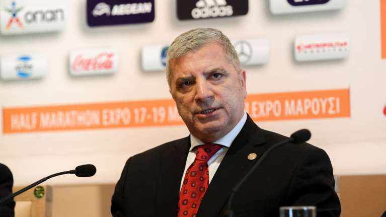 Λουκέτα παντού ζητάει ο Πατούλης: Γυμναστήρια, σχολές χορού και αθλητικά κέντρα