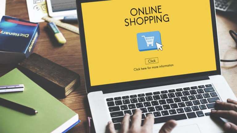 Μπλακ άουτ σε e-shops και ταχυμεταφορές: Από 5 έως 10 εργάσιμες ημέρες ο μέσος χρόνος παράδοσης των παραγγελιών