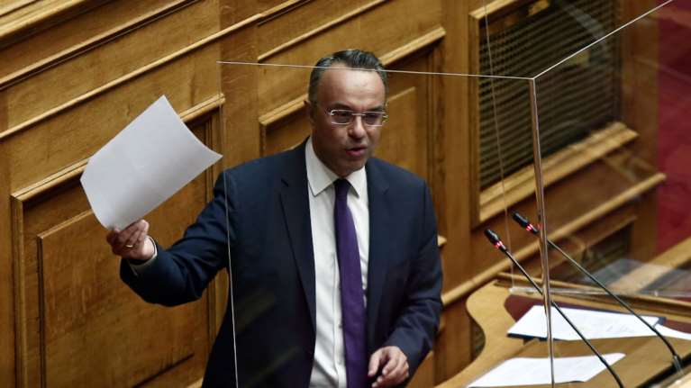 Σταϊκούρας: Άκαιρη, άστοχη και υποκριτική η πρόταση δυσπιστίας - Άνοιξε την ομιλία του στη Βουλή με Λυσία
