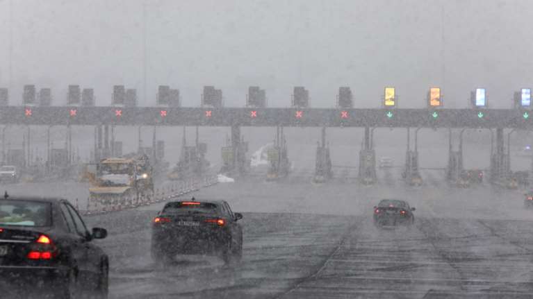 Αρναούτογλου: Ξεκίνησε η "ψυχρή εισβολή" στη χώρα - Χιόνια το Σάββατο και σε χαμηλά υψόμετρα