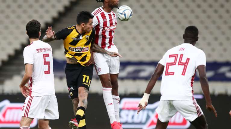 Αναβάλλεται ο τελικός ΑΕΚ - Ολυμπιακού, κρούσμα κορονοϊού στους ερυθρόλευκους