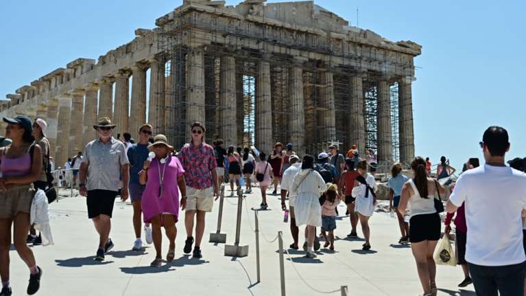 Corriere della Sera: &quot;Γιατί Ελλάδα και Πορτογαλία έχουν καλύτερες οικονομικές επιδόσεις από την Ιταλία, τη Γερμανία και τη Γαλλία;&quot;