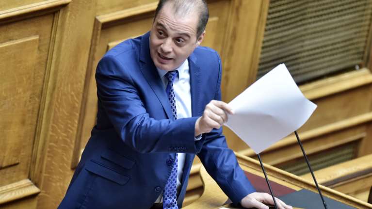 Ο Βελόπουλος &quot;πέθανε&quot; τον πρώην πρόεδρο της Κομισιόν Ζακ Ντελόρ