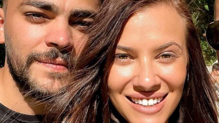 Λάουρα Νάργες: Τα σχόλια αγάπης στον σύντροφό της, Χρήστο Σαντικάι [εικόνες]