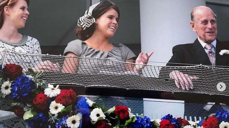 Το συγκινητικό αντίο της πριγκίπισσας Ευγενίας στον Φίλιππο: &quot;Θα προσέχουμε εμείς τη γιαγιά για εσένα&quot;