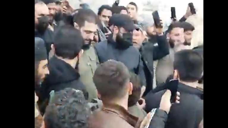 Συρία: Πρώτη δημόσια εμφάνιση του ηγέτη των τζιχαντιστών στο Χαλέπι