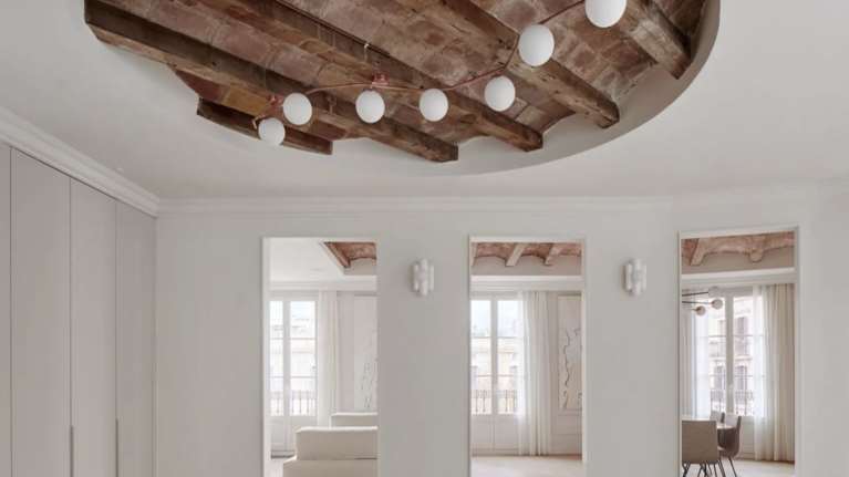 Μια Ελληνίδα συνέβαλε στο σχεδιασμό αυτού του σπιτιού στη Βαρκελώνη