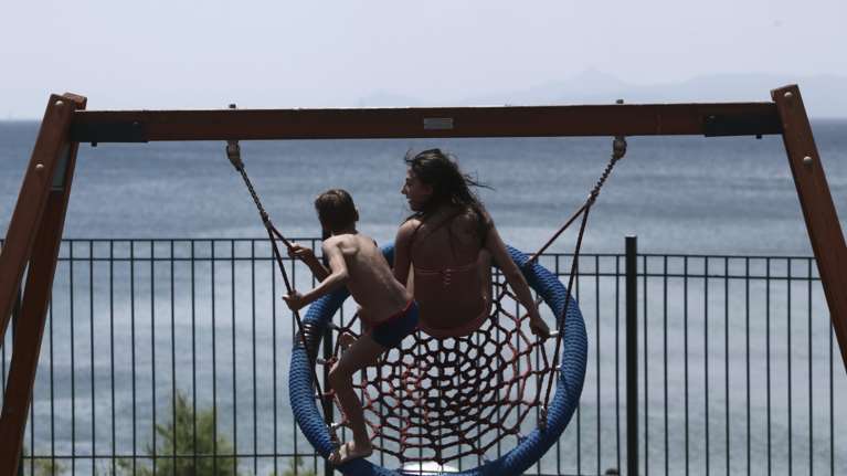 e-ΕΦΚΑ: Ξεκινούν αύριο, 2/6, οι αιτήσεις για τις καλοκαιρινές κατασκηνώσεις  - Οσα πρέπει να ξέρετε