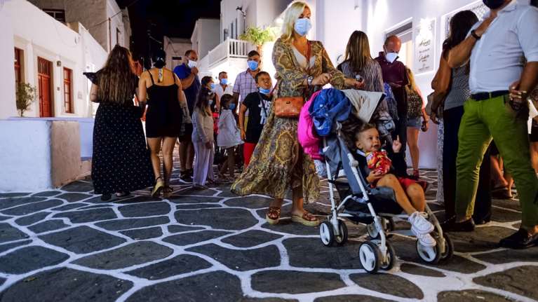 Συνεχίζεται η αστάθεια του καιρού αλλά με άνοδο της θερμοκρασίας