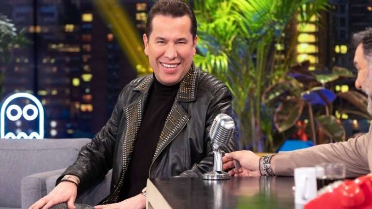 Χάρης Σιανίδης: &quot;Στα 31 μου έζησα έναν απαγορευμένο έρωτα με έναν αθλητή - Πήγα σε κλινική αποτοξίνωσης&quot;