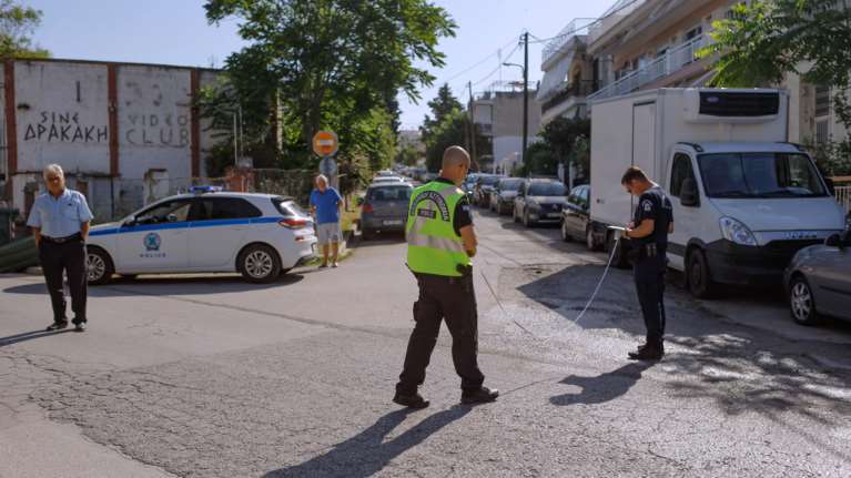 Τραγωδία στη Θεσσαλονίκη: Βυτιοφόρο παρέσυρε και διαμέλισε ηλικιωμένη που διέσχιζε τον δρόμο [βίντεο]