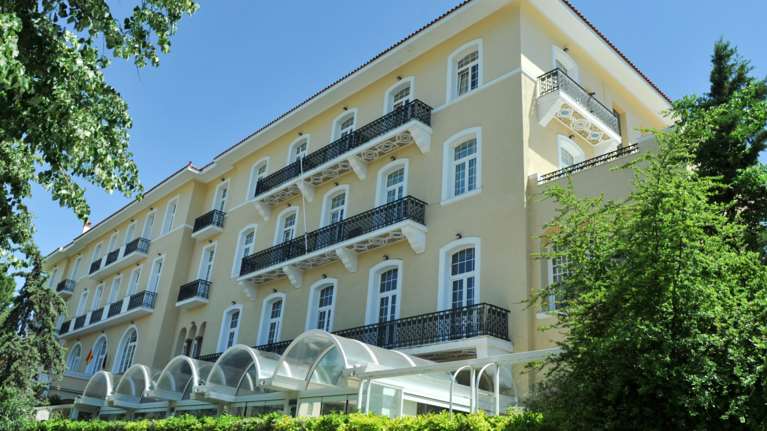 Ο &quot;μυστηριώδης&quot; Ελληνας από τη Βενεζουέλα που αγόραζε ξενοδοχεία και βίλες επί ΣΥΡΙΖΑ