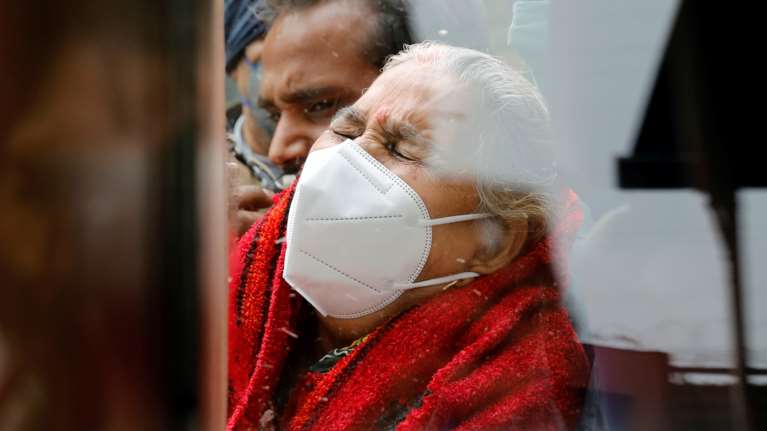 Ανείπωτη τραγωδία στην Ινδία: 10 βρέφη νεκρά σε πυρκαγιά στη μονάδα αυξημένης φροντίδας νεογνών