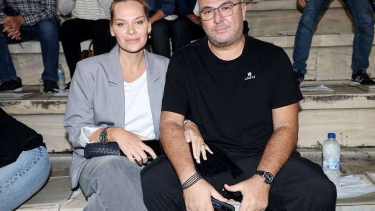 Αντώνης Ρέμος και Υβόννη Μπόσνιακ όπως δεν τους έχουμε ξαναδεί - Παίζουν το viral παιχνίδι του TikTok