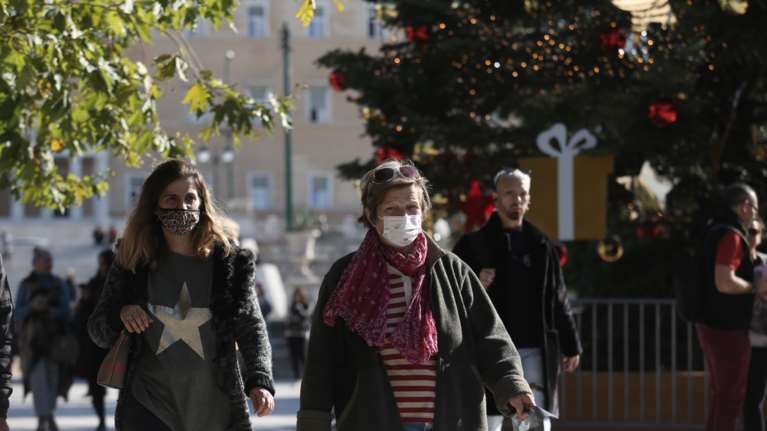 Κορονοϊός: Θλιβερή πρωτιά για την  Αττική με 1.750 νέα κρούσματα, 1.148 στη Θεσσαλονίκη - 12 περιοχές με τριψήφιο αριθμό