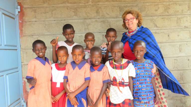 Άννυ Καραγκούνη- Corsini: Μια Ελληνοελβετίδα, φύλακας άγγελος των Μασσάι στην Κένυα [εικόνες]