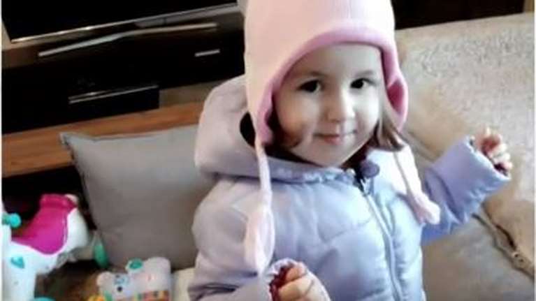 Θάνατος 3χρονης στη Θεσσαλονίκη: &quot;Περιμένουμε ότι θα έρθει, θα κάνουμε τα πάντα για να δικαιωθεί&quot;, λένε οι γονείς της