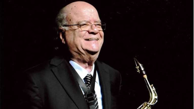 Συγκινεί ο Γιώργος Κατσαρός: Όταν πέθανε η γυναίκα μου, έμεινα δέκα μήνες σε ξενοδοχείο