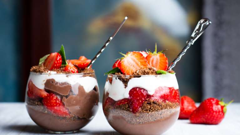 Εορτολόγιο: Ποια ονόματα γιορτάζουν σήμερα, Πέμπτη 19 Μαΐου