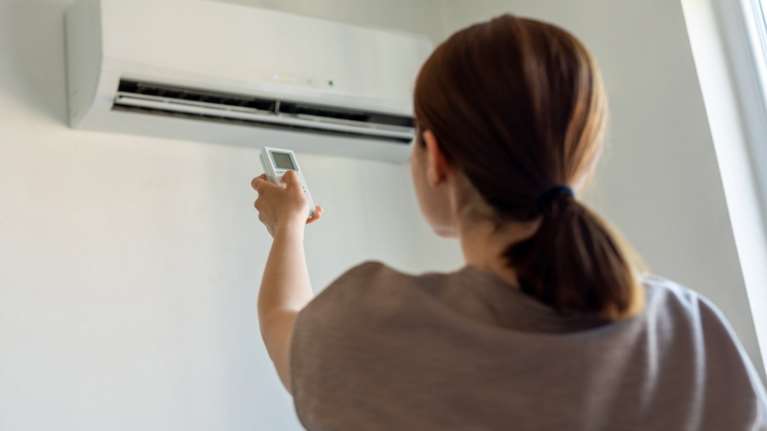 Χρήση κλιματιστικού: Πώς μπορεί να επηρεάσει το σώμα μας
