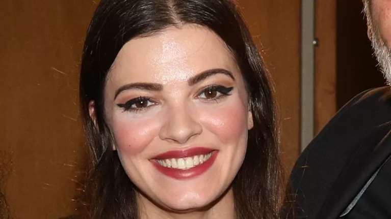 Τζένη Καζάκου: Ποζάρει με τους γονείς της στο Ηρώδειο