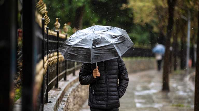 Ραγδαία αλλαγή του καιρού: Πτώση της θερμοκρασίας και ισχυροί άνεμοι - Ποιες περιοχές θα επηρεαστούν [χάρτης]