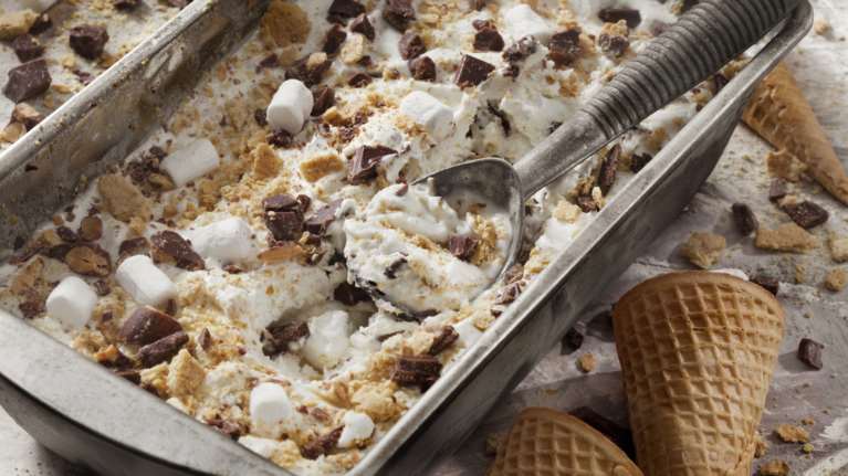 Συνταγή: Τέλειο και πανεύκολο σπιτικό παγωτό βανίλια χωρίς ζάχαρη