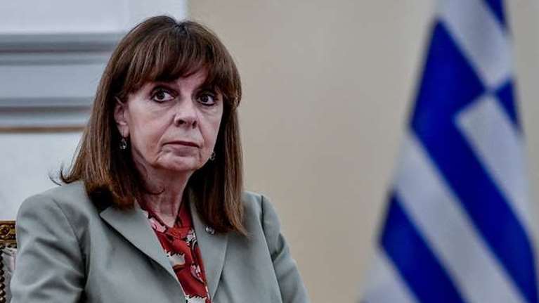 Συλληπητήρια Σακελλαροπούλου σε Ερντογάν για τα θύματα του καταστροφικού σεισμού - Αλληλέγγυα η Ελλάδα