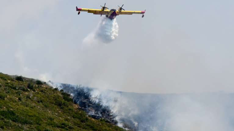 Πυρκαγιές: Στο τραπέζι  αγορά &quot;μαμούθ&quot; πυροσβεστικών αεροσκαφών ύψους 1,76 δις