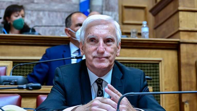 Εξεταστική Επιτροπή: Διεκόπη για την Τρίτη η κατάθεση του διοικητή της ΕΥΠ Θ. Δεμίρη