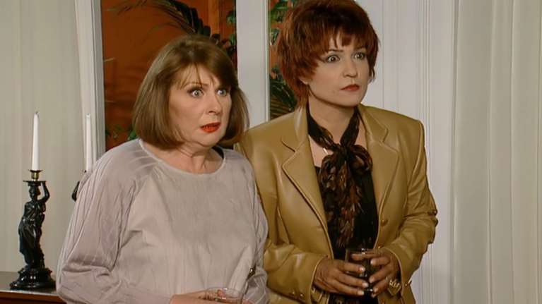 H Κατιάνα Μπαλανίκα αποχαιρετά την Άννα Παναγιωτοπούλου - Συγκινεί το μήνυμα στο στεφάνι που έστειλε