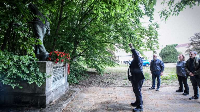 Επίσκεψη Κουτσούμπα στο πρώην ναζιστικό κολαστήριο του Μπούχενβαλντ [εικόνες]