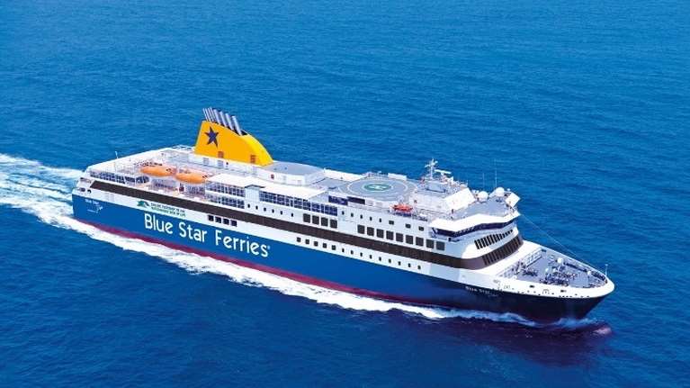 Πειραιάς: Το Blue Star Delos έκανε &quot;ποδαρικό&quot; για το 2025 στο λιμάνι