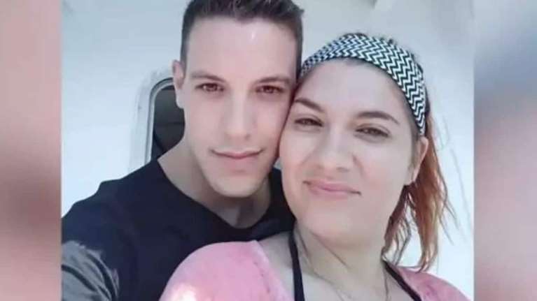 Πρώην της Πισπιρίγκου αποκαλύπτει: Της είπα να χωρίσουμε και με απειλούσε - Στην κηδεία της Τζωρτζίνας δεν ήταν κλαμένη