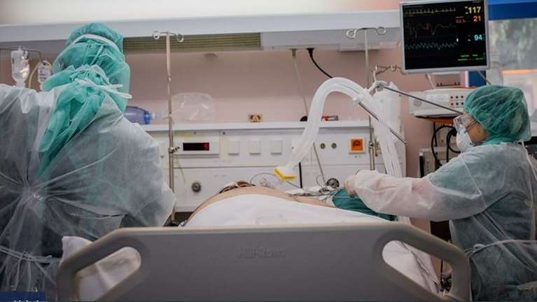 Σοκ στο Βόλο από το θάνατο τριών ασθενών με κορονοϊό μέσα σε 24 ώρες  - Ήταν όλοι ανεμβολίαστοι, αναμεσά τους και μοναχός