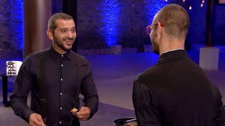 MasterChef: Παίκτης πήγε στην οντισιόν και φλέρταρε τον Λεωνίδα Κουτσόπουλο: &quot;Υπόσχομαι δε θα ξυπνήσουμε μαζί&quot;