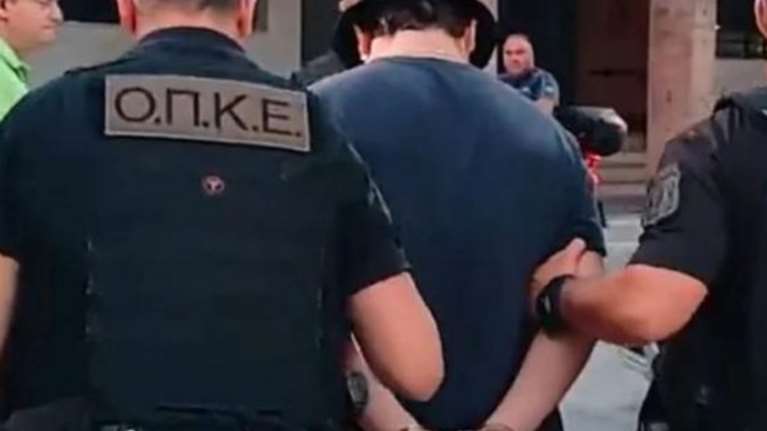 Πάτρα: &quot;Ο 25χρονος ήταν εθελοντής, έσβηνε τη φωτιά στο Γηροκομειό -  Μπήκε από καύτρα φλόγας&quot;