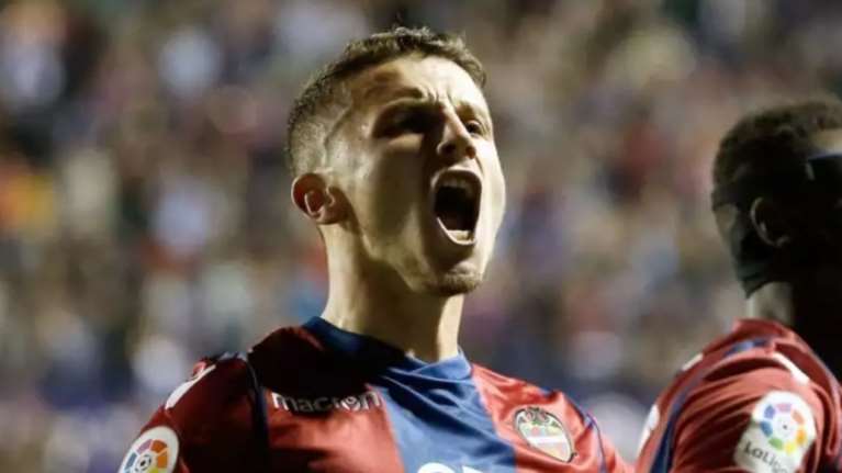 Αθλητικός διευθυντής Λεβάντε &quot;Ο Μπάρντι είναι κοντά στον Ολυμπιακό&quot;