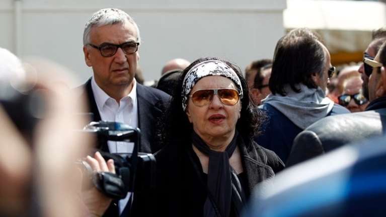 Μάρθα Καραγιάννη - Δ. Σούρας: "Πέθανε την ώρα που μιλούσαμε στο τηλέφωνο" -  Η συγκλονιστική περιγραφή