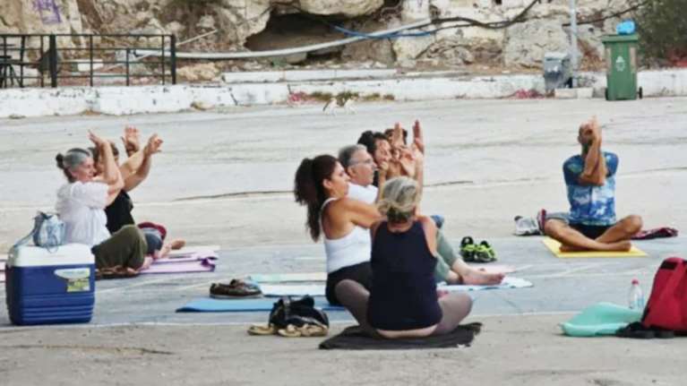 Αντώναρος για κόμμα Κασσελάκη: Γυμναστήριο πάνε να ιδρύσουν, εμπλουτισμένο με γιόγκα - Το πιο φθηνό gym στην αγορά