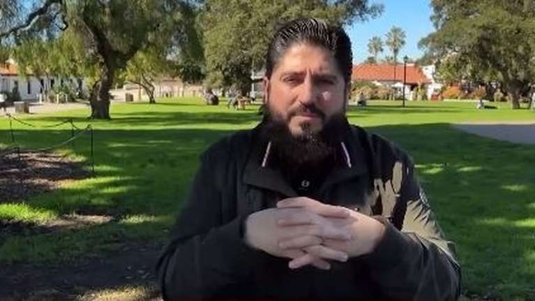 Θεσσαλονίκη: Επανεμφανίστηκε ο γνωστός &quot;εξορκιστής&quot; - Οι εξορκισμοί και τα &quot;θαύματα&quot; γίνονται πλέον μέσω τηλεφώνου