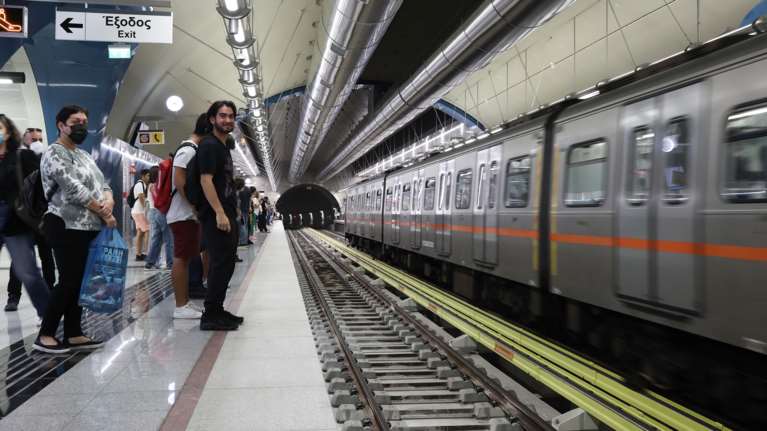Επιβάτες, προσοχή! Σε ισχύ από αύριο το θερινό πρόγραμμα δρομολογίων σε μετρό, ηλεκτρικό και τραμ