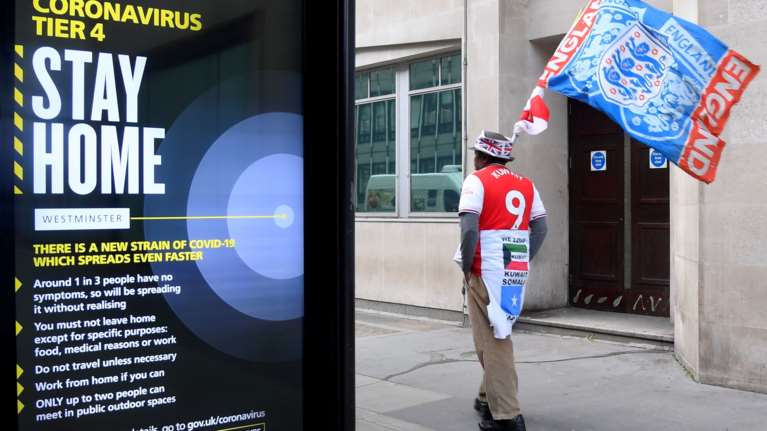 Κορονοϊός: Νέο σοκ στη Βρετανία με 981 νεκρούς σε 24 ώρες - Περισσότερες περιοχές μπαίνουν σε αυστηρό λοκντάουν